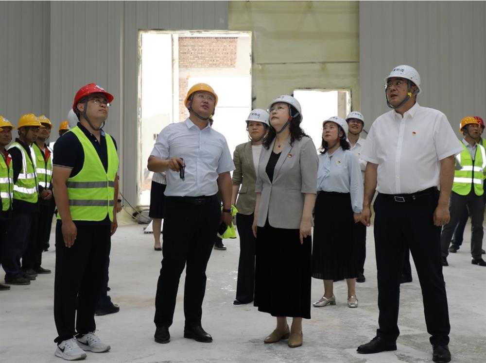 產(chǎn)發(fā)集團黨委書記、董事長黃蓓帶隊到基層黨支部調研指導工作